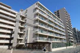 ファミリーコーポ緑地公園