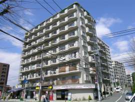 緑地公園ロイヤルマンション　