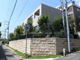 グランドメゾン岡本