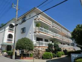 御影野村ハイツE棟