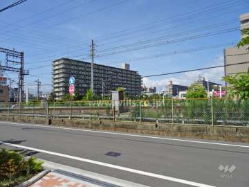 ユアサハイム新高の遠景（南西から）