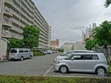 敷地内駐車場(屋外平面式)