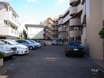 敷地内駐車場