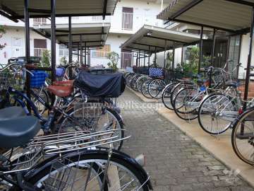 敷地内自転車置場