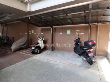バイク置き場