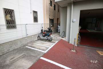 バイク置場