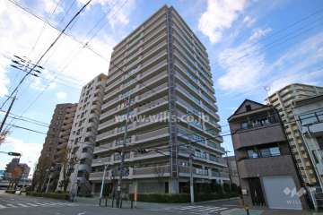 ペルル加島Ⅱの外観（北東側から）