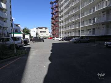 敷地内駐車場(屋外平面式)