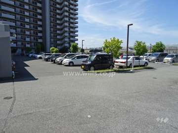 敷地内駐車場（屋外平面式）