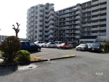 敷地内駐車場(屋外平面式)