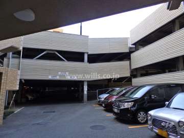 敷地内駐車場（屋外平面式と駐車場棟）