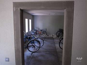 駐輪場（屋内）