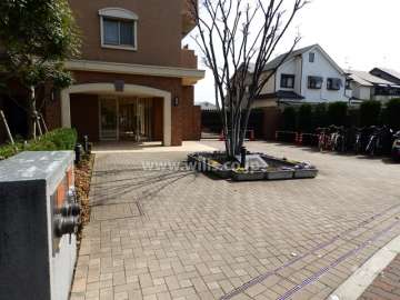 エントランスアプローチ