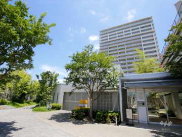 パークシティ南千里丘レジデンスA棟の外観（西側から）