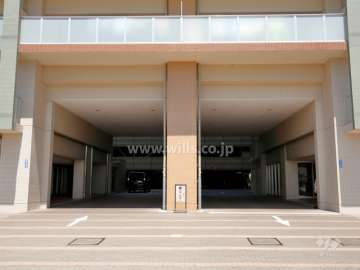 駐車場の出入り口