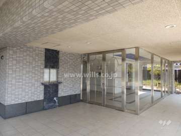 サブエントランス※オートロック付です。