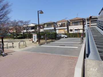 敷地内駐車場入口※平面式です。