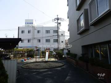 昭和園ちびっこ広場(敷地内の公園)