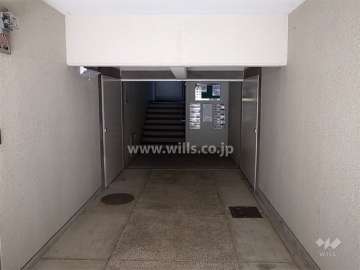 エントランスホール