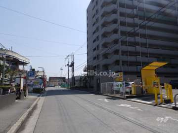 敷地の前面道路