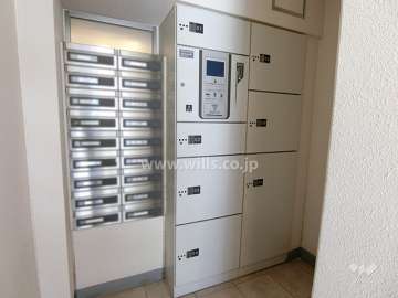 宅配ボックスと共用ポスト