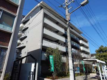 フォレスティア東園田の外観（南東側から）