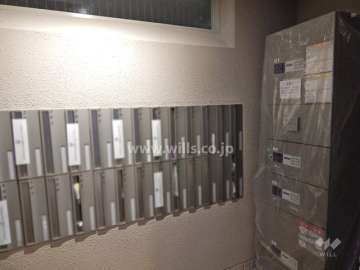 共用ポストと宅配ボックス