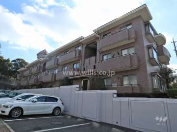 覚王山パークハウス弐番館の外観(北西側から)