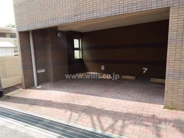 敷地内駐車場（屋内平面式）
