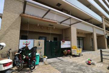 棟内にある保育園