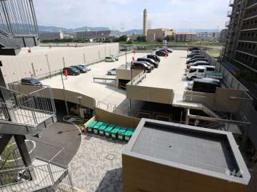 駐車場棟（平面自走式）