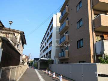 プライムメイツ池田の外観（南東側から）