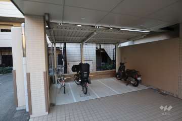 バイク置場