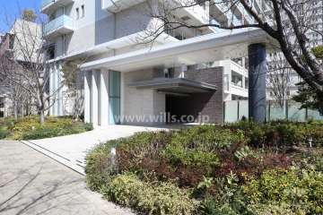 エントランスアプローチ