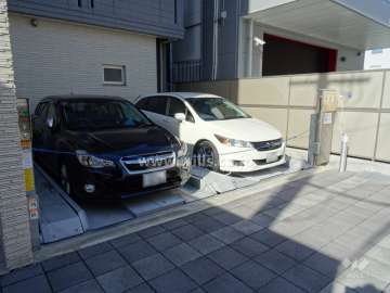 敷地内駐車場（屋外機械式）