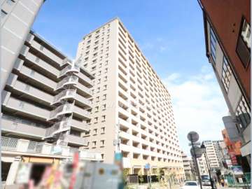 マンションの外観（西側から）