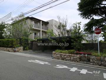 プラウド芦屋平田町の外観（北西側から）