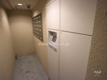 宅配ボックスと共用ポスト