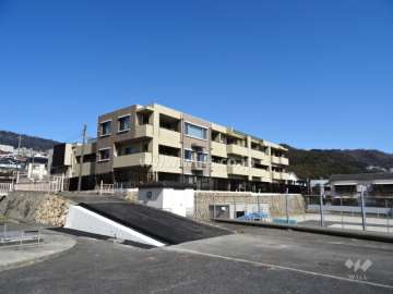 グルーブ西岡本プレミアムの遠景