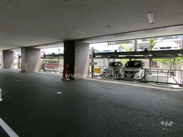 敷地内駐車場（屋外機械式）