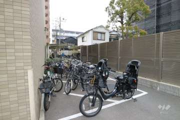 駐輪場