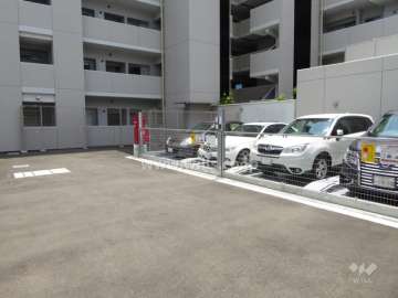 敷地内駐車場（屋外機械式）
