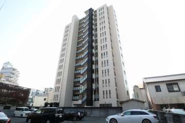 Brillia高槻セントラルプレイスの外観（北側から）