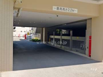 敷地内駐車場(屋内機械式)