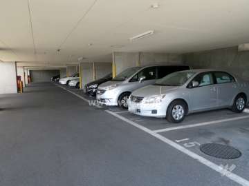 敷地内駐車場（屋内平面式）