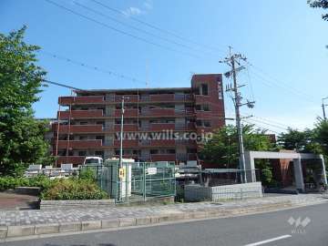 アルバ高槻の外観（北側から）