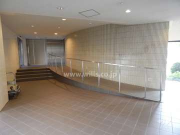 エントランスホール