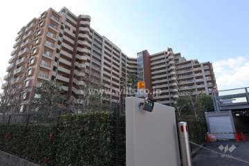 イトーピア高槻グランドガーデンズの外観(北東側から)