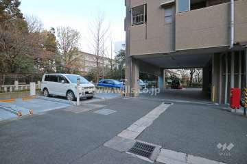 敷地内駐車場（屋外機械式）