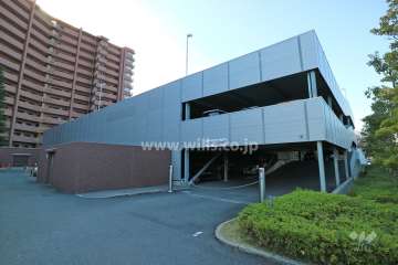 敷地内駐車場（平面自走式）